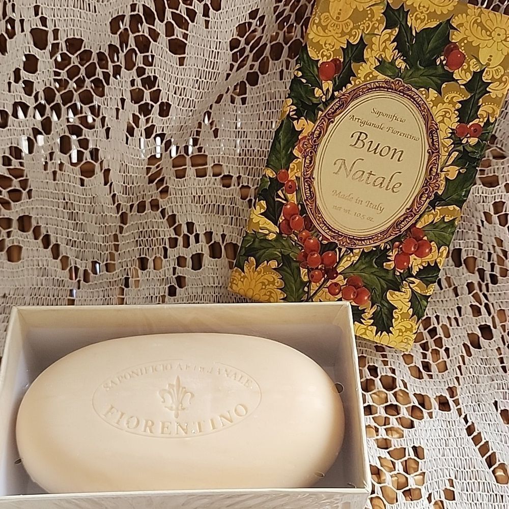 Buon Natale Handmade Artisan Italian Soap NWOT